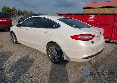 2013 Ford Fusion Se z USA, uszkodzony, nr VIN 3FA6P0HR0DR234448